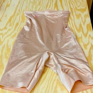 Ruby Ribbon high waist Thigh slimmer